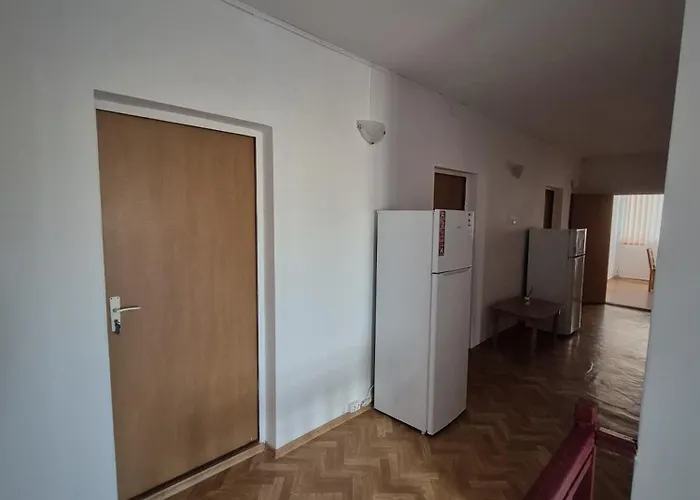 Проживание в семье Republicii - Centru Эфорие Норд