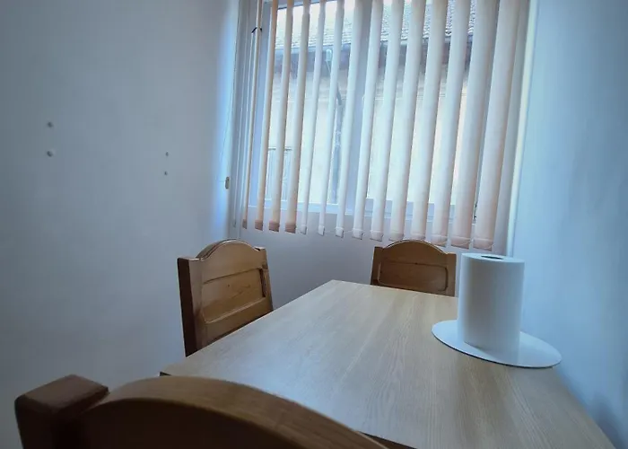 Проживание в семье Republicii - Centru